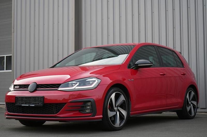 Gebraucht VW Golf VII GTI 230 PS (169 kW) 2018 Rot Limousine