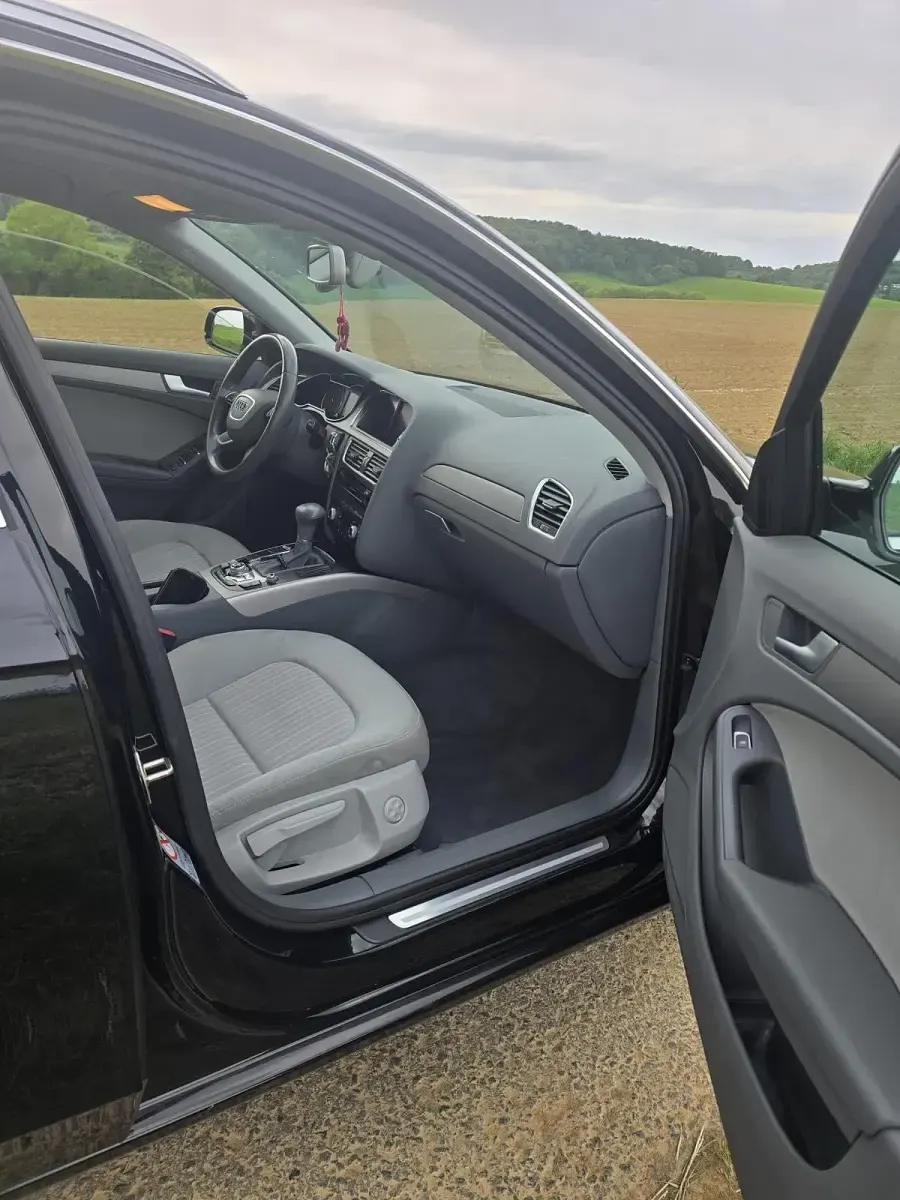 Gebraucht Audi A4 Ambiente 204 PS (150 kW) 2013 Schwarz Kombi