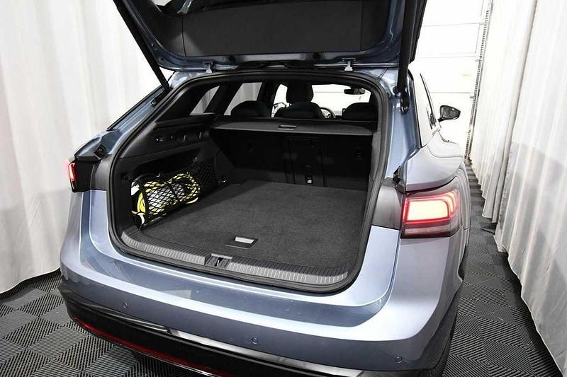 Gebraucht VW ID.7 Pro 210 kW (286 PS) 2024 Blau Kombi