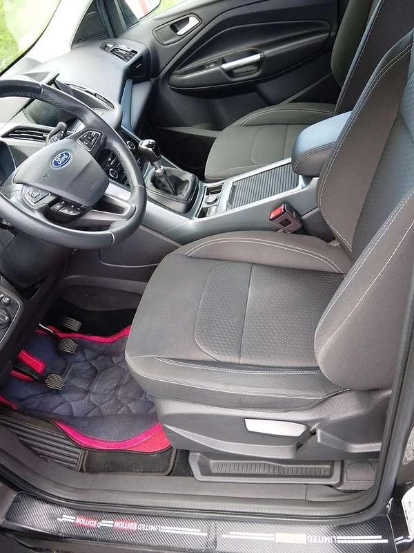 Gebraucht Ford Kuga Cool & Connect 120 PS (88 kW) 2018 Grau SUV