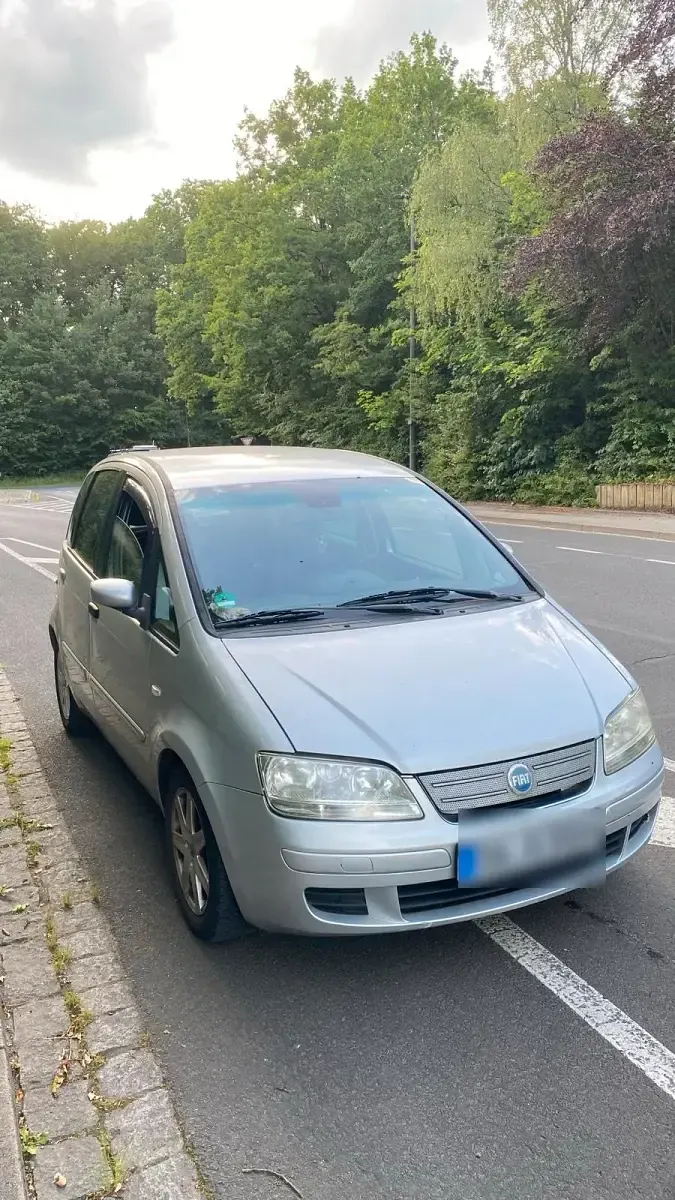 Gebraucht Fiat Idea 95 PS (69 kW) 2007 Van / Kleinbus