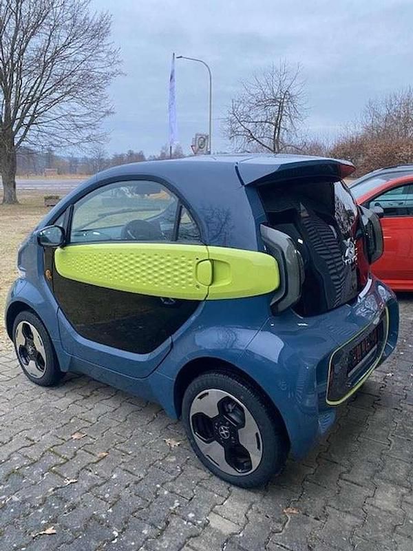 Gebraucht XEV Yoyo 14 kW (20 PS) 2025 Blau Kleinwagen