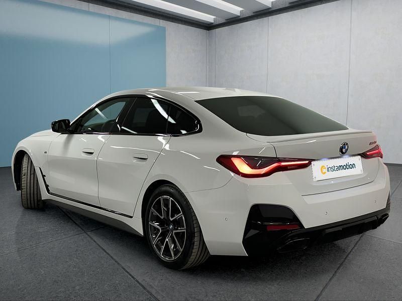 Gebraucht BMW 440 374 PS (275 kW) 2023 Weiß Coupé