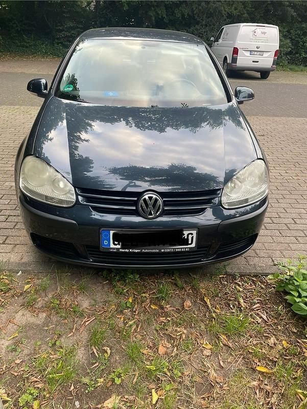 Gebraucht 2004 VW Golf V Limousine | 2.300 € - Bild 1/4