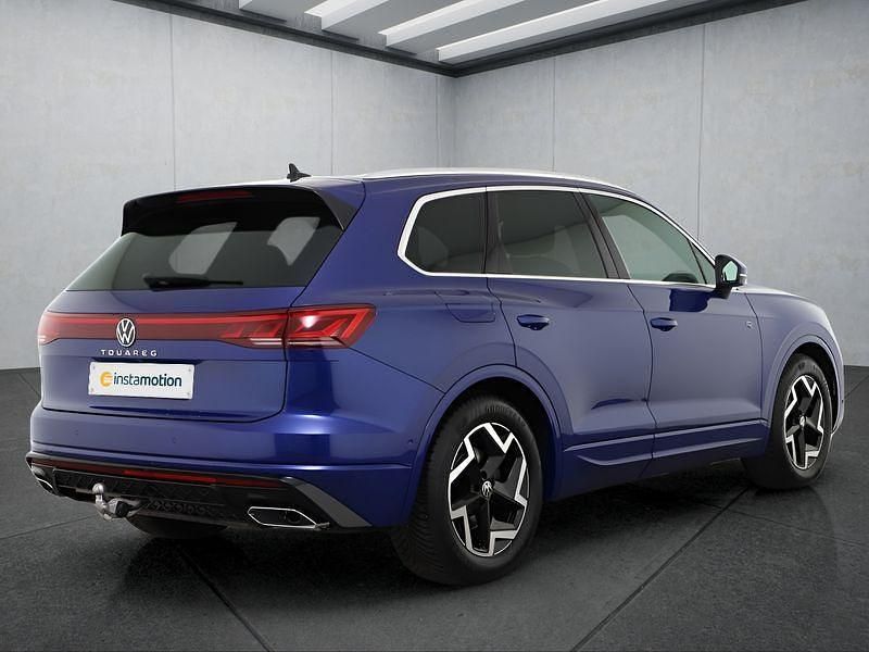 Gebraucht VW Touareg 231 PS (169 kW) 2025 Blau SUV