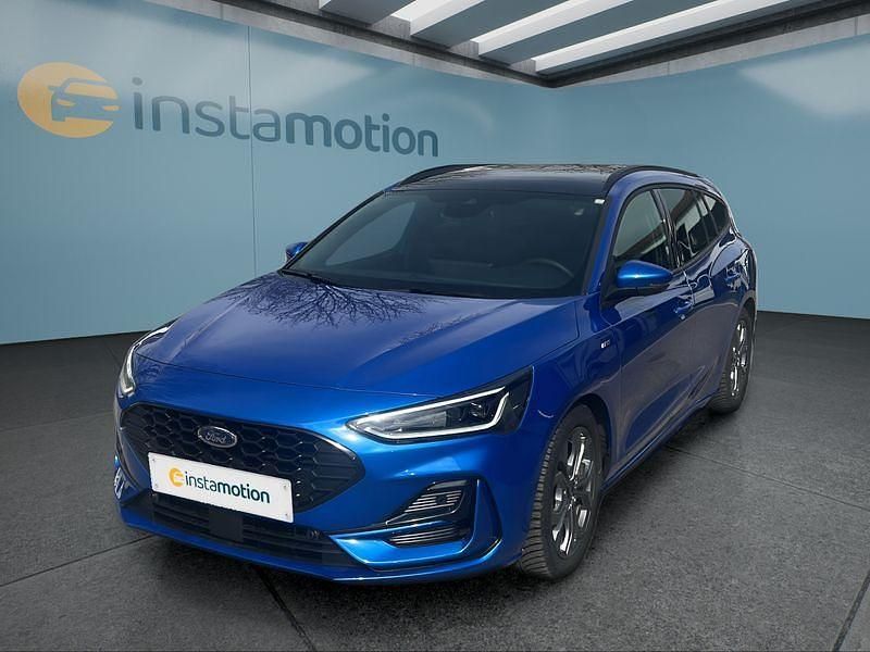 Usata Ford Focus ST-Line 155 CV (114 kW) 2024 Blu Station wagon
