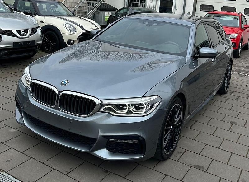 Gebraucht BMW 520 M Sport 190 PS (139 kW) 2017 Grau Kombi