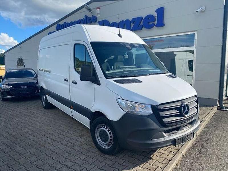 Weiß Gebraucht 2021 Mercedes Sprinter Van | 14.387 € - Bild 1/4