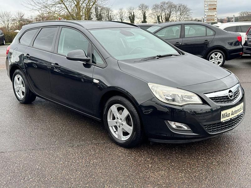 Gebraucht Opel Astra Selection 120 PS (88 kW) 2012 Schwarz Kombi