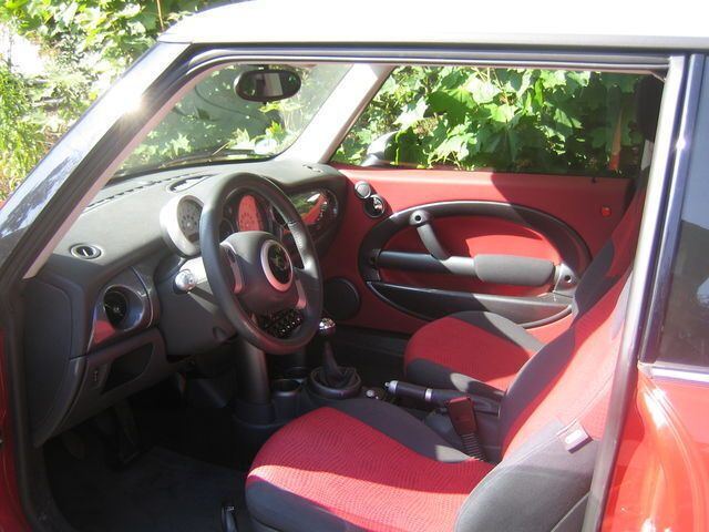 Second-hand Mini Cooper 116 CP (85 kW) 2004 Roșu Hatchback