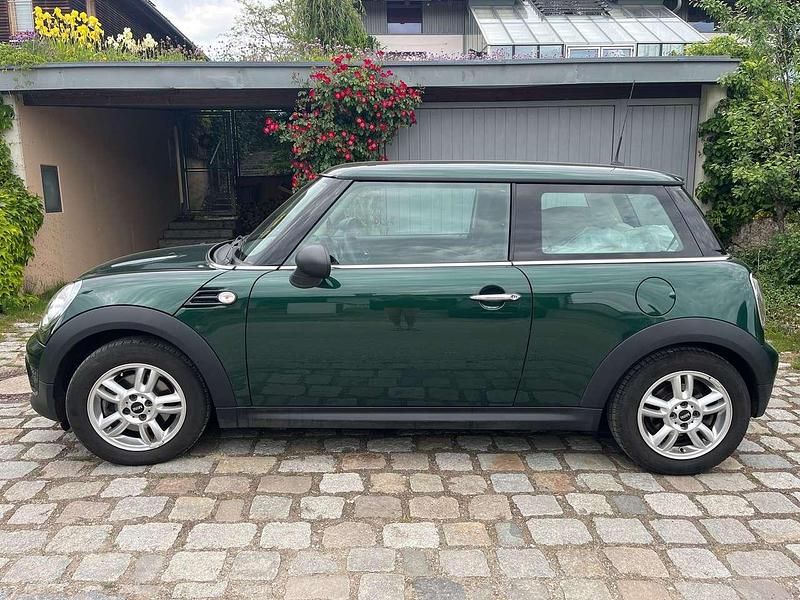 Grün Gebraucht 2013 Mini ONE Kleinwagen | 3.900 € (Fairer Preis) - Bild 1/3