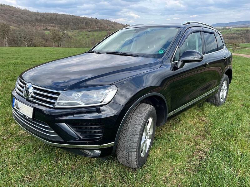 Gebraucht VW Touareg Exclusive 262 PS (192 kW) 2016 Schwarz SUV