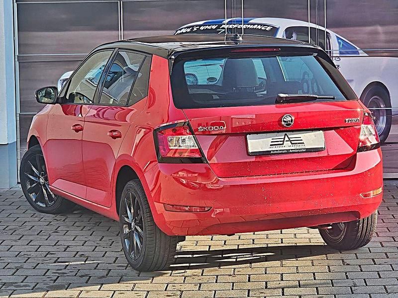 Gebraucht Skoda Fabia Style 95 PS (69 kW) 2019 Rot Limousine