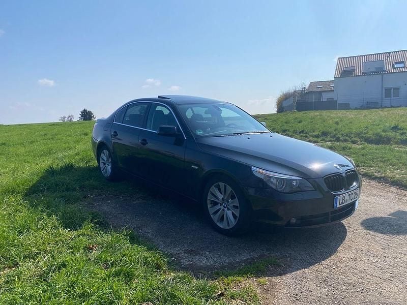 Gebraucht BMW 525 218 PS (160 kW) 2006 Schwarz Limousine