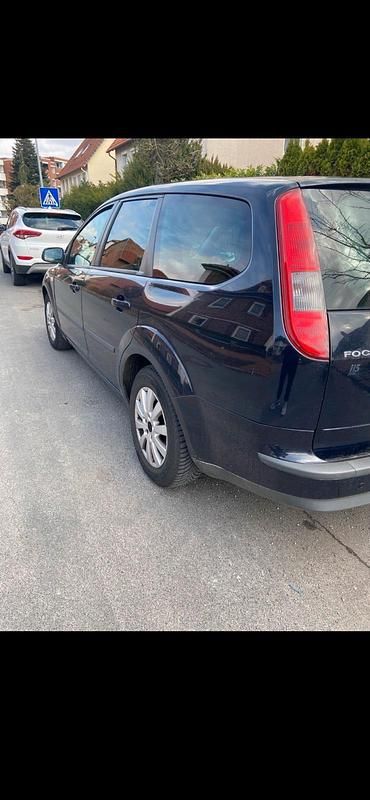 Gebraucht Ford Focus 100 PS (73 kW) 2007 Blau Kombi