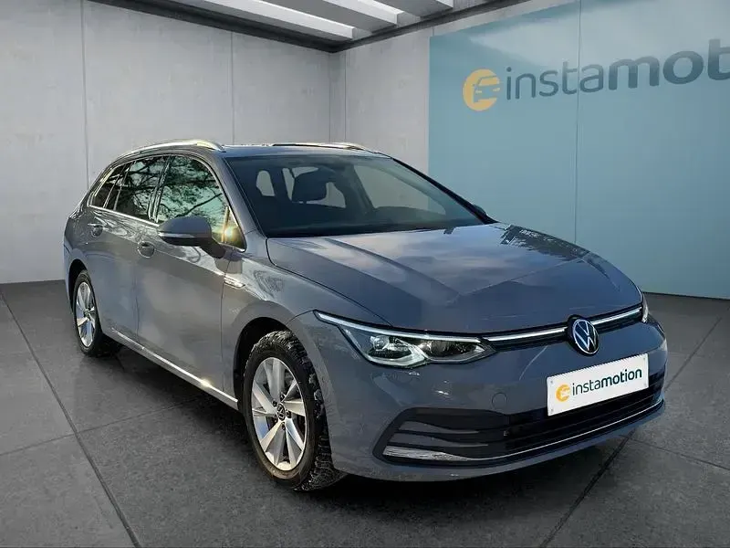 Gebraucht VW Golf VIII 190 PS (139 kW) 2022 Grau Kombi
