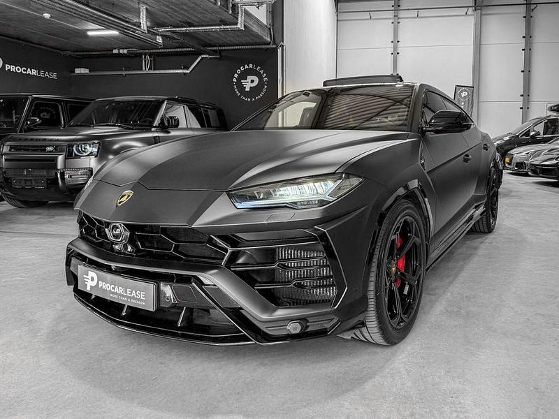 Second-hand Lamborghini Urus 650 CP (478 kW) 2021 Negru SUV