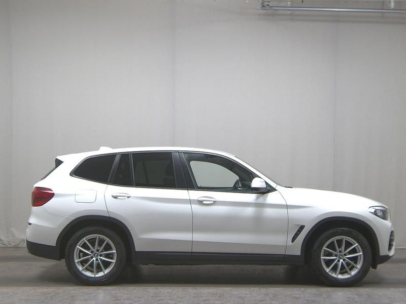 Weiss Gebraucht 2021 BMW X3 Advantage SUV | 28.980 € (Superpreis) - Bild 1/4