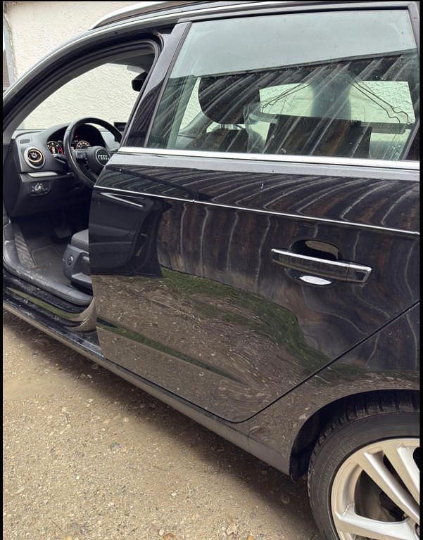 Gebraucht Audi A3 Ambiente 150 PS (110 kW) 2018 Schwarz Limousine