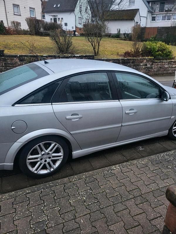 Gebraucht Opel Vectra 147 PS (108 kW) 2004 Silber Limousine