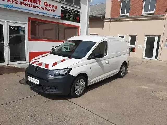Gebraucht VW Caddy Maxi 122 PS (89 kW) 2021 Candyweiss Van / Kleinbus