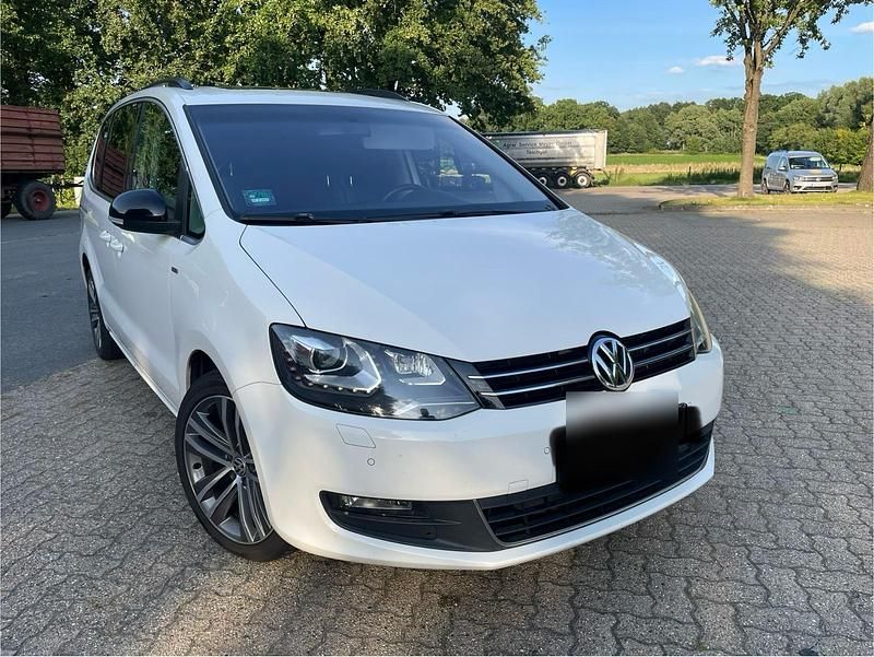 Weiß Gebraucht 2012 VW Sharan Van / Kleinbus | 10.100 € (Fairer Preis) - Bild 1/4