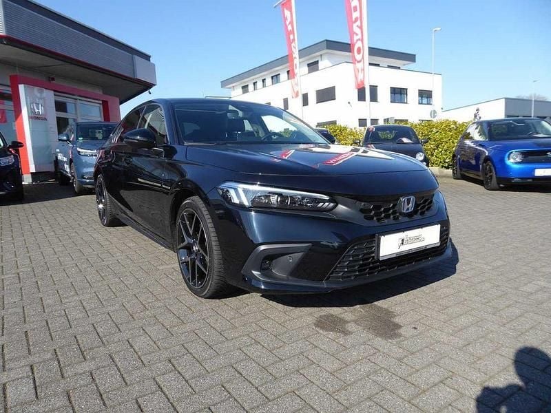 Gebraucht Honda Civic Advance 184 PS (135 kW) 2025 Crystal black Limousine