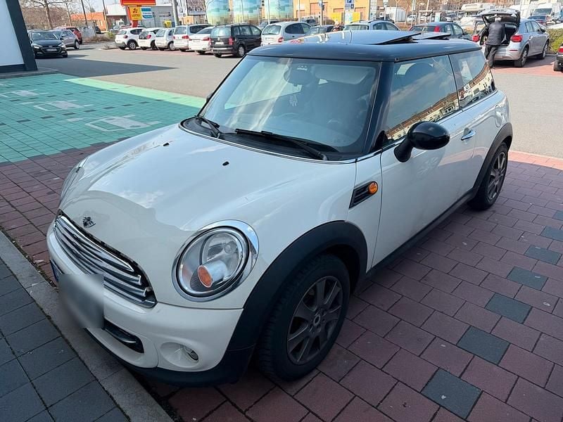 Gebraucht Mini Cooper D 109 PS (80 kW) 2013 Weiß Kleinwagen