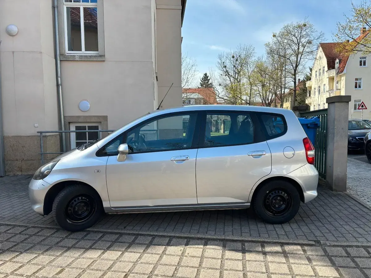Gebraucht Honda Jazz 77 PS (56 kW) 2005 Silber Kleinwagen