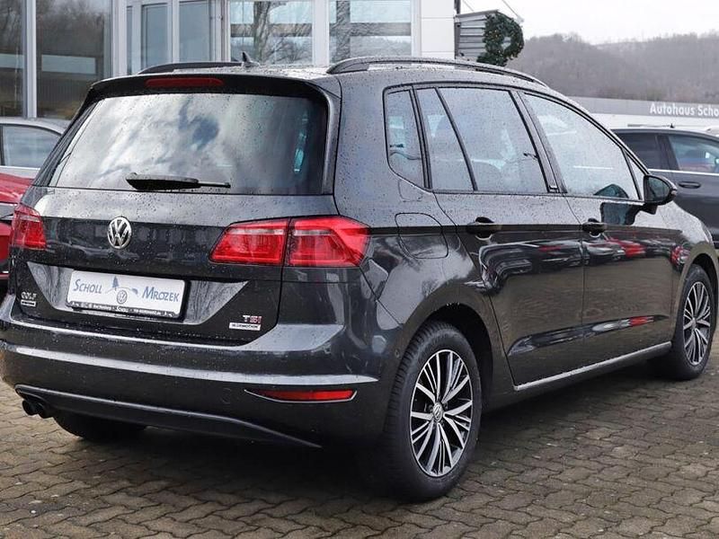 Gebraucht VW Golf Sportsvan Allstar 150 PS (110 kW) 2017 Grau Van / Kleinbus