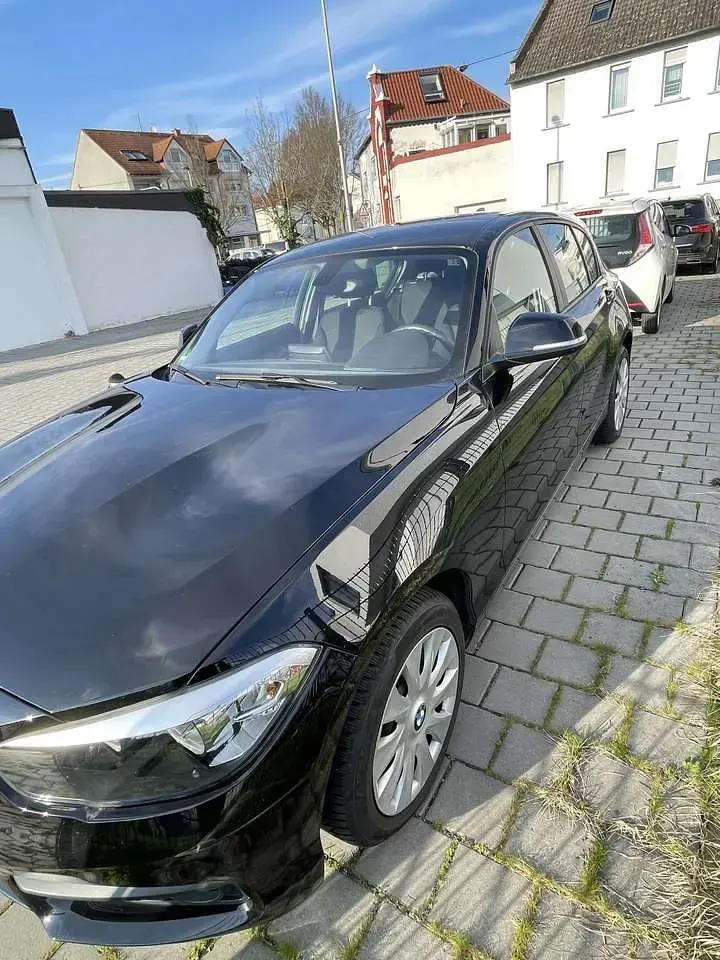 Second-hand BMW 116 Advantage 109 CP (80 kW) 2015 Negru Hatchback