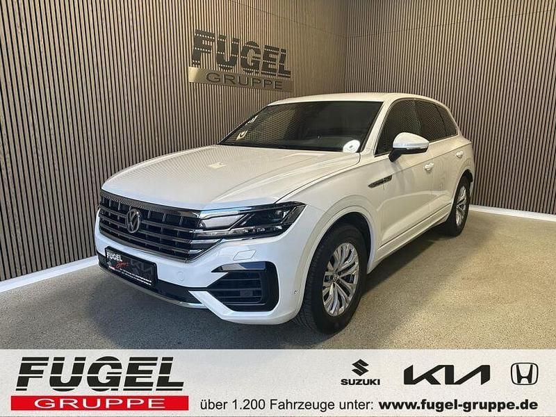 Oryxwhite perlmutteffekt Gebraucht 2018 VW Touareg R-line SUV | 40.969 € (Superpreis) - Bild 1/4