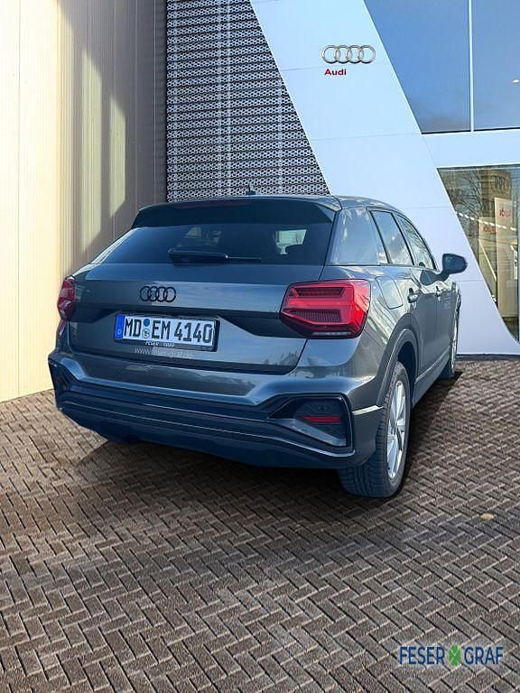 Gebraucht Audi Q2 S-Line 150 PS (110 kW) 2025 Daytonagrau perleffekt SUV