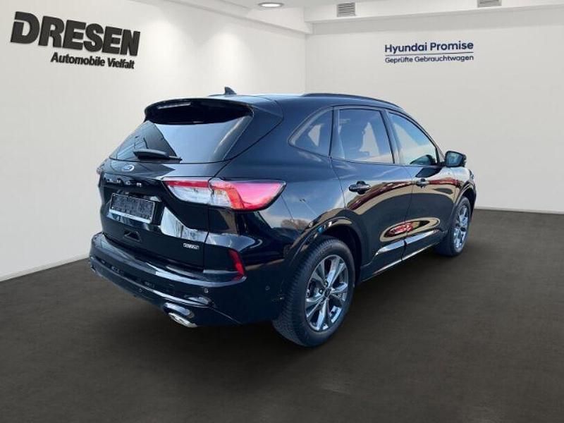 Gebraucht Ford Kuga ST-Line 225 PS (165 kW) 2022 Schwarz SUV