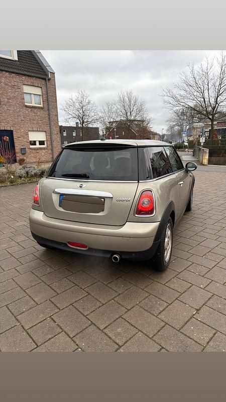 Gebraucht Mini Cooper 122 PS (89 kW) 2010 Grau Kleinwagen
