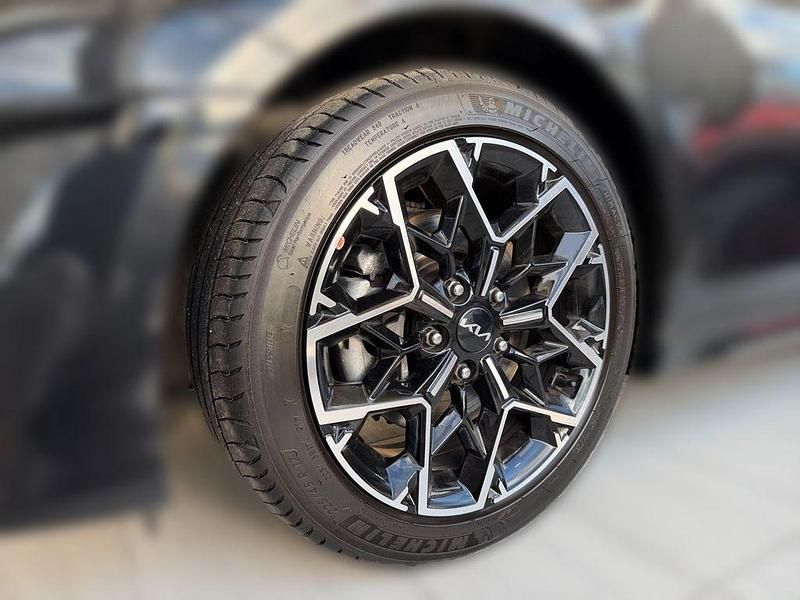 Gebraucht Kia Ceed GT-Line 140 PS (102 kW) 2025 Schwarz Kleinwagen