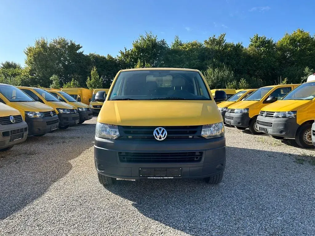 Second-hand VW Transporter 84 CP (61 kW) 2013 Galben Van