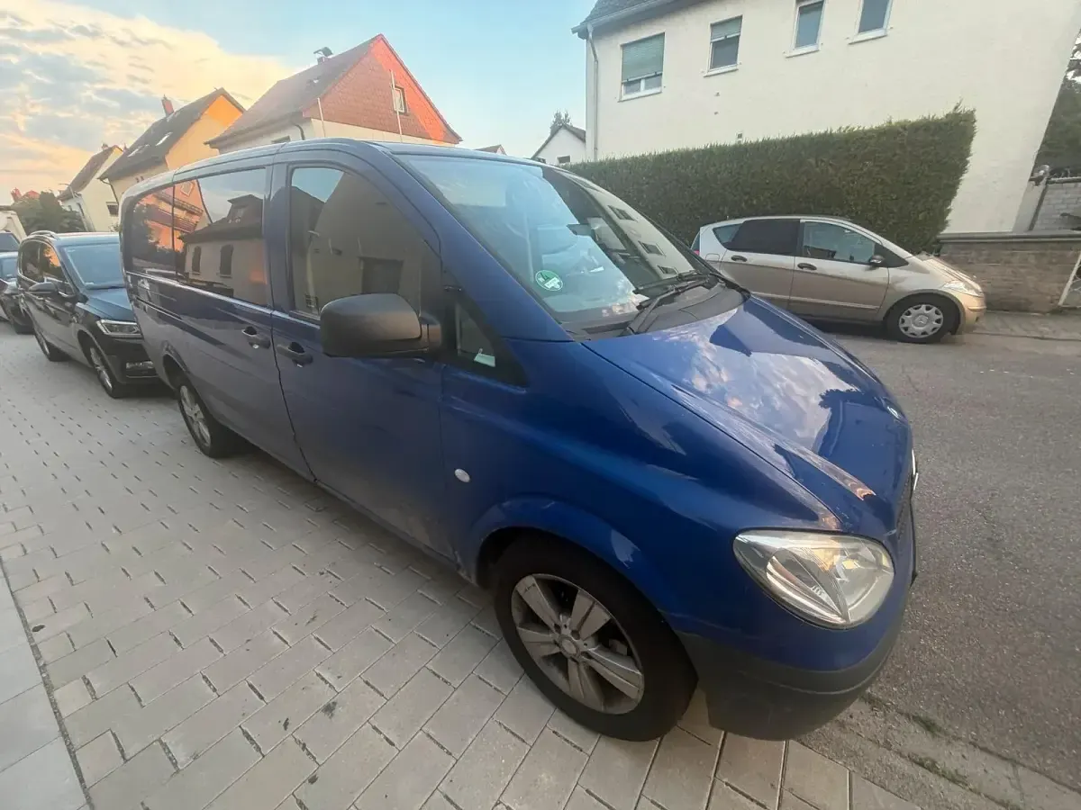 Gebraucht Mercedes Vito 204 PS (150 kW) 2010 Blau Van