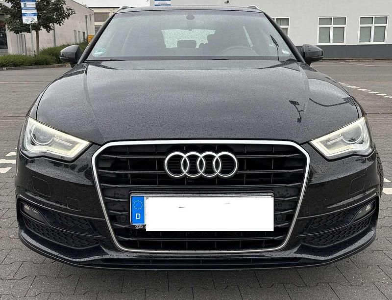 Schwarz Gebraucht 2014 Audi A3 Sportback S-Line Kleinwagen | 12.000 € (Teuer) - Bild 1/4