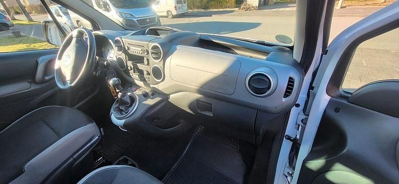 Gebraucht Citroën Berlingo 120 PS (88 kW) 2016 Weiß Van / Kleinbus