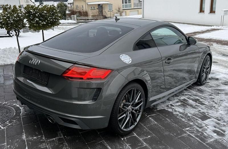 Gebraucht Audi TT S-Line 245 PS (180 kW) 2021 Grau Coupé