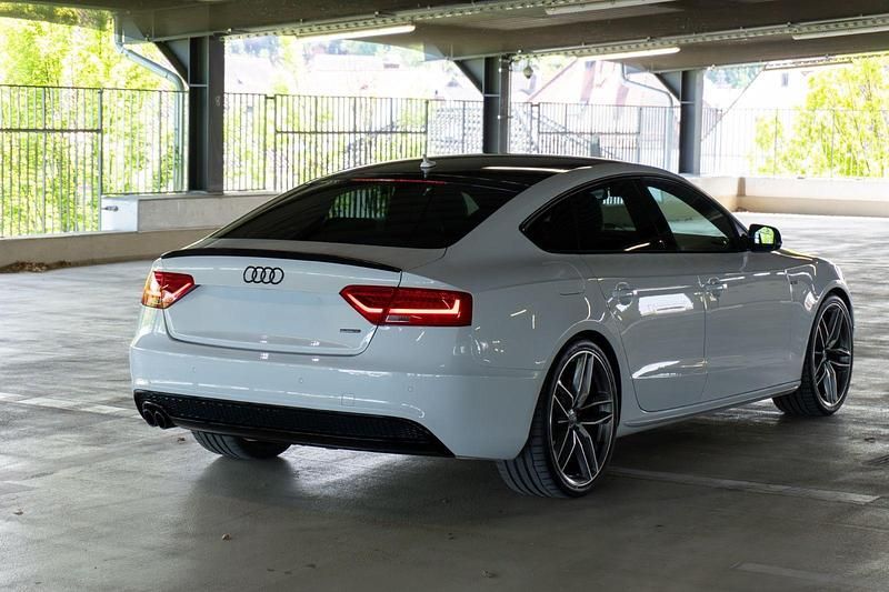 Gebraucht Audi A5 S-Line 190 PS (139 kW) 2015 Weiß Coupé