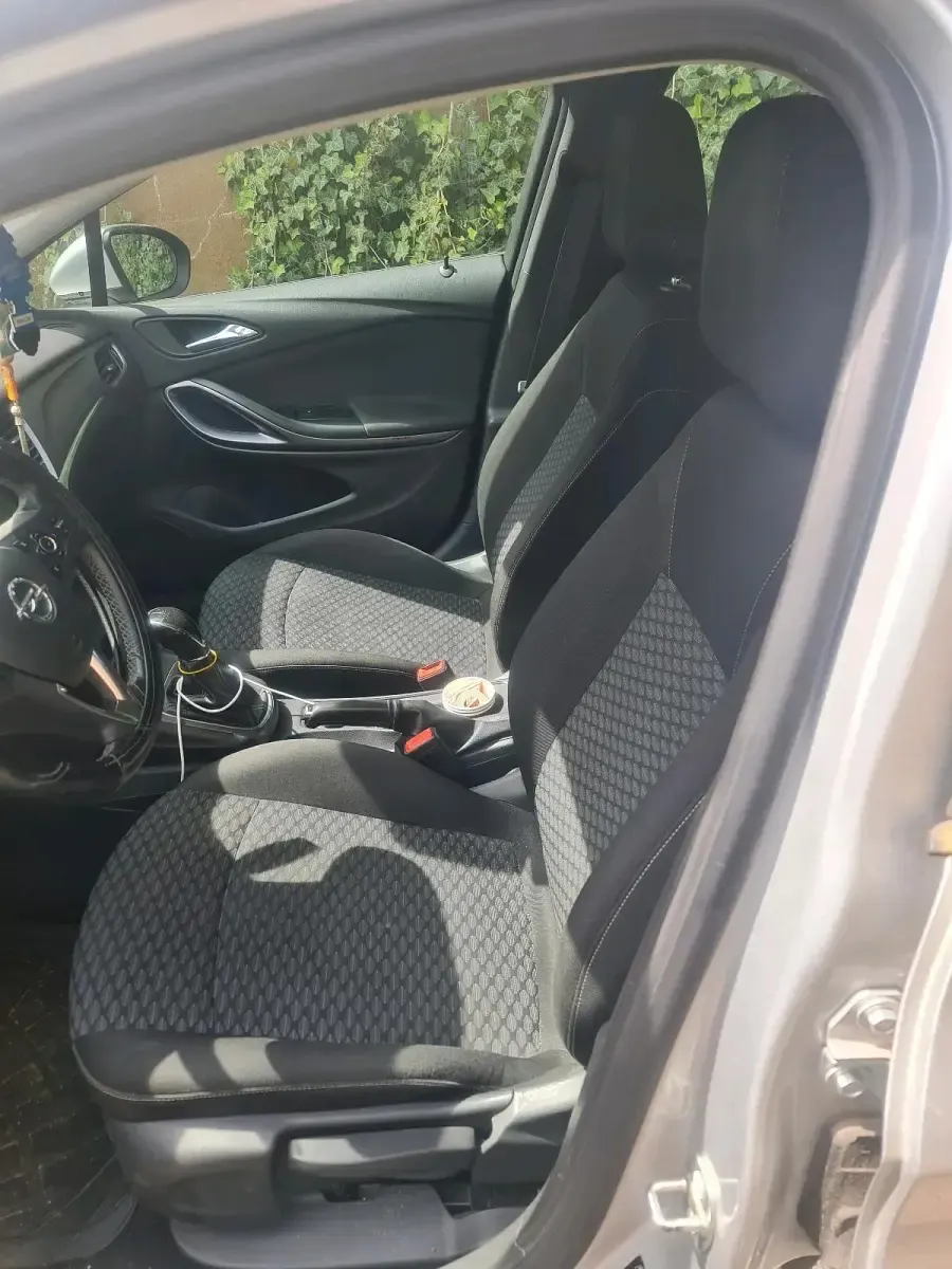 Gebraucht Opel Astra Sport 136 PS (100 kW) 2016 Silber Kombi