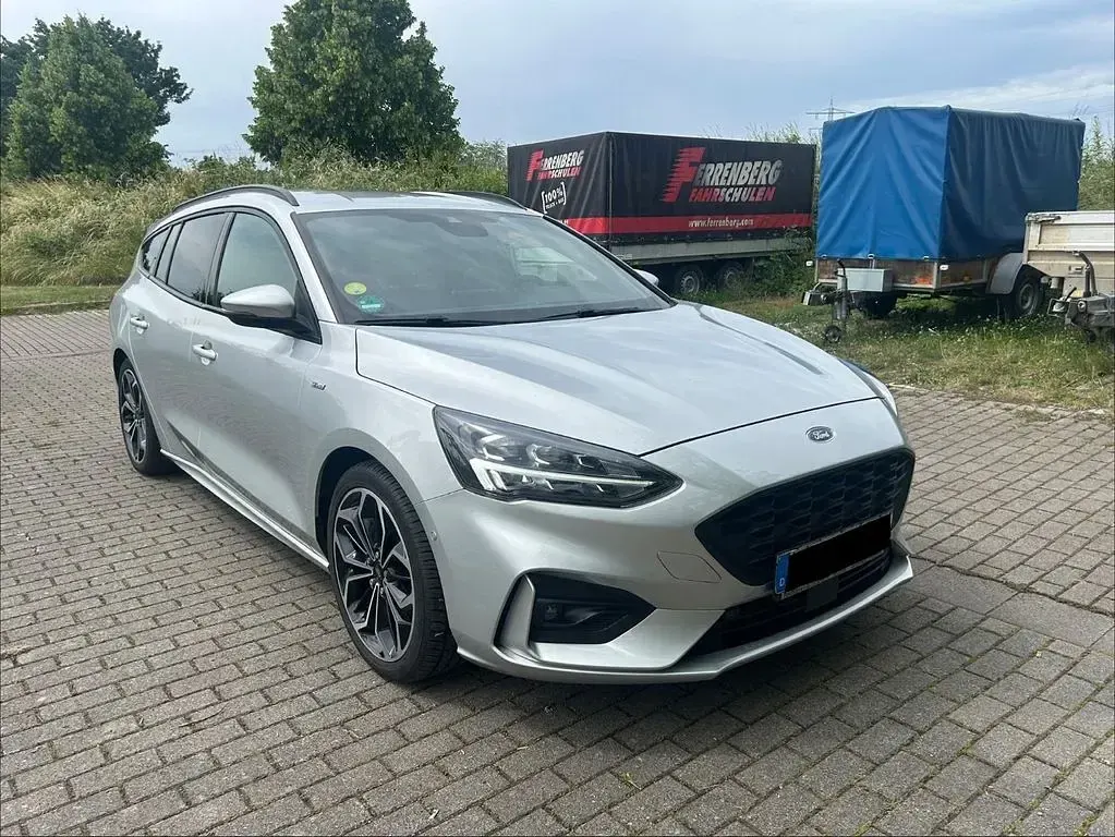 Gebraucht Ford Focus ST-Line X 150 PS (110 kW) 2020 Silber Kombi