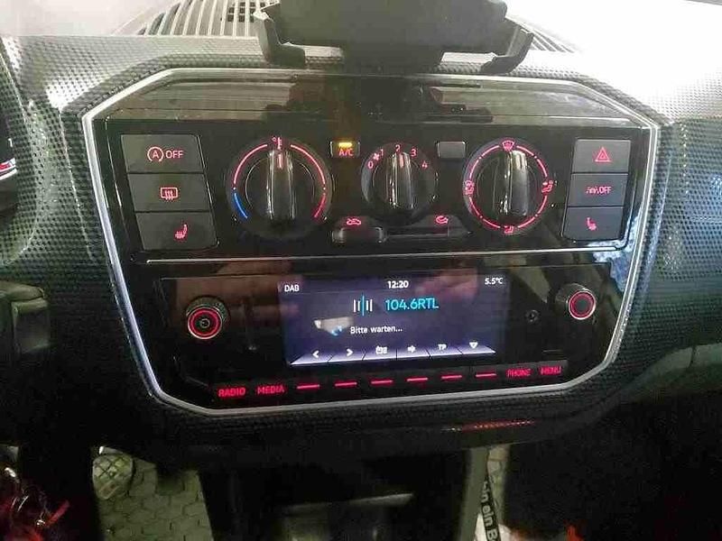 Gebraucht VW up! move up! 65 PS (47 kW) 2020 Pure white Kleinwagen