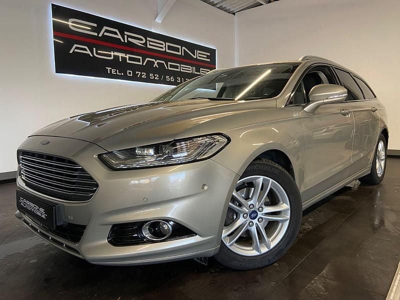 Grau Gebraucht 2015 Ford Mondeo Titanium Limousine | 8.590 € (Fairer Preis) - Bild 1/4