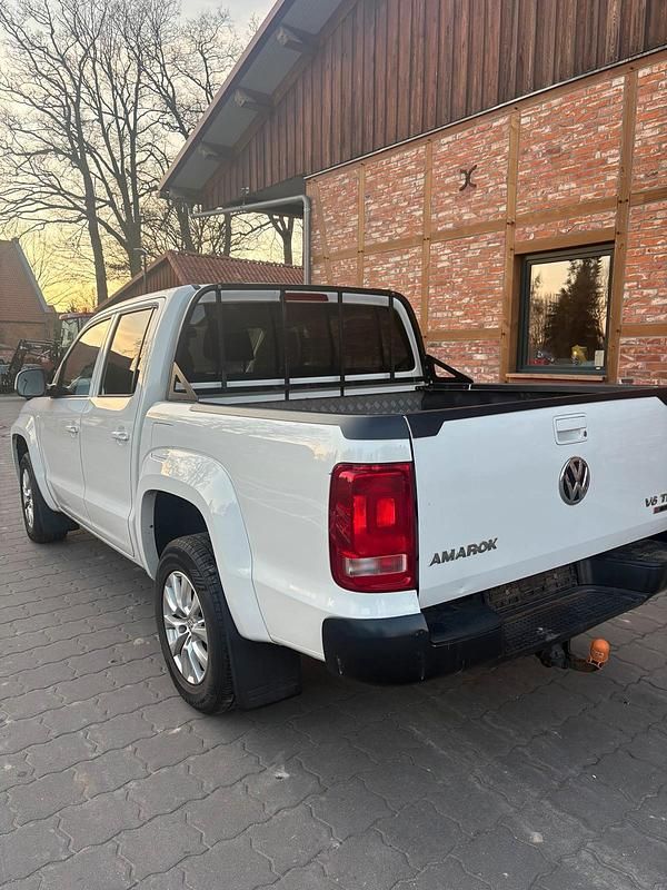 Gebraucht VW Amarok 203 PS (149 kW) 2018 Weiß Pickup