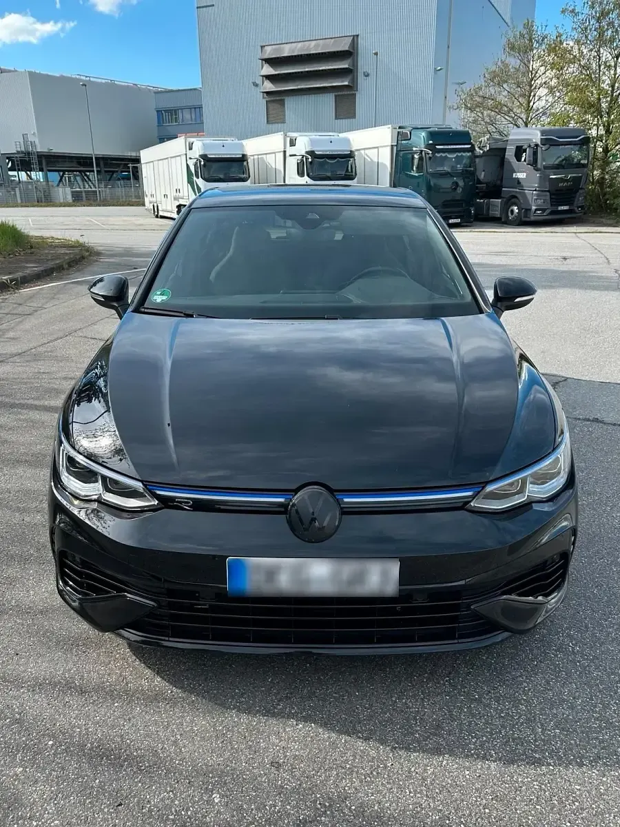 Gebraucht VW Golf VIII R 333 PS (244 kW) 2023 Schwarz Limousine