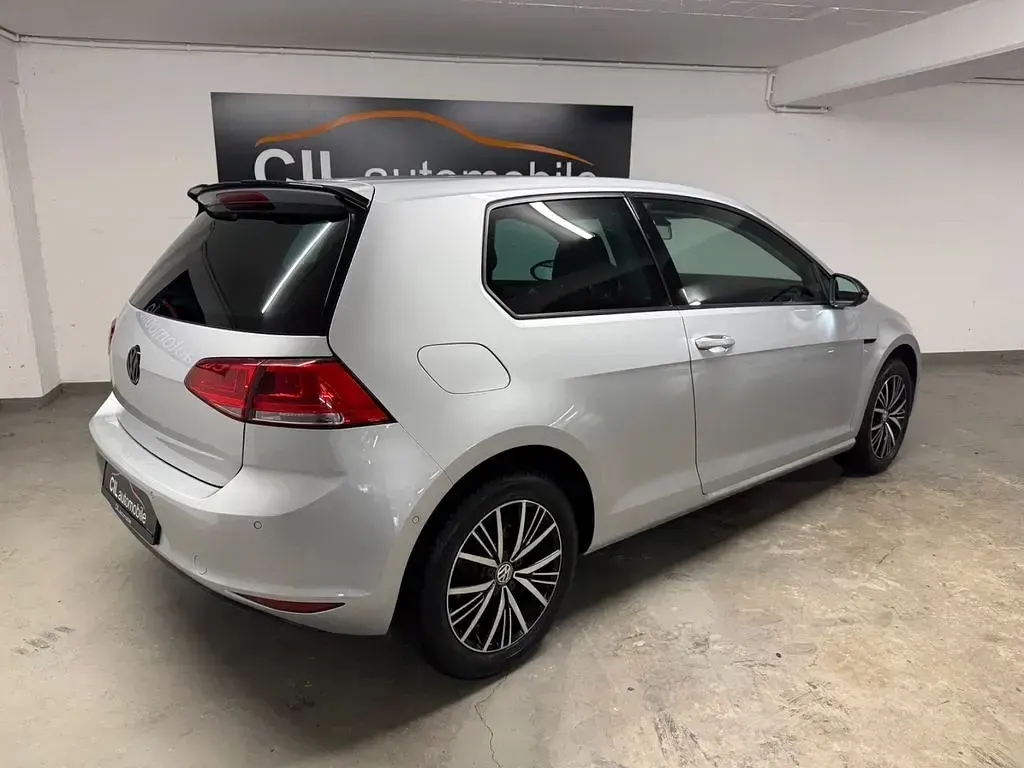 Gebraucht VW Golf VII Allstar 125 PS (91 kW) 2016 Silber Limousine