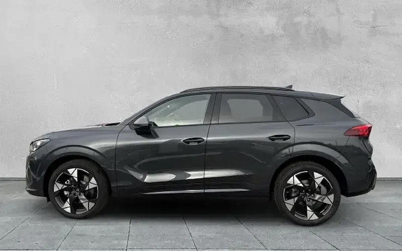 Neu Cupra Terramar 204 PS (150 kW) 2026 Grau SUV